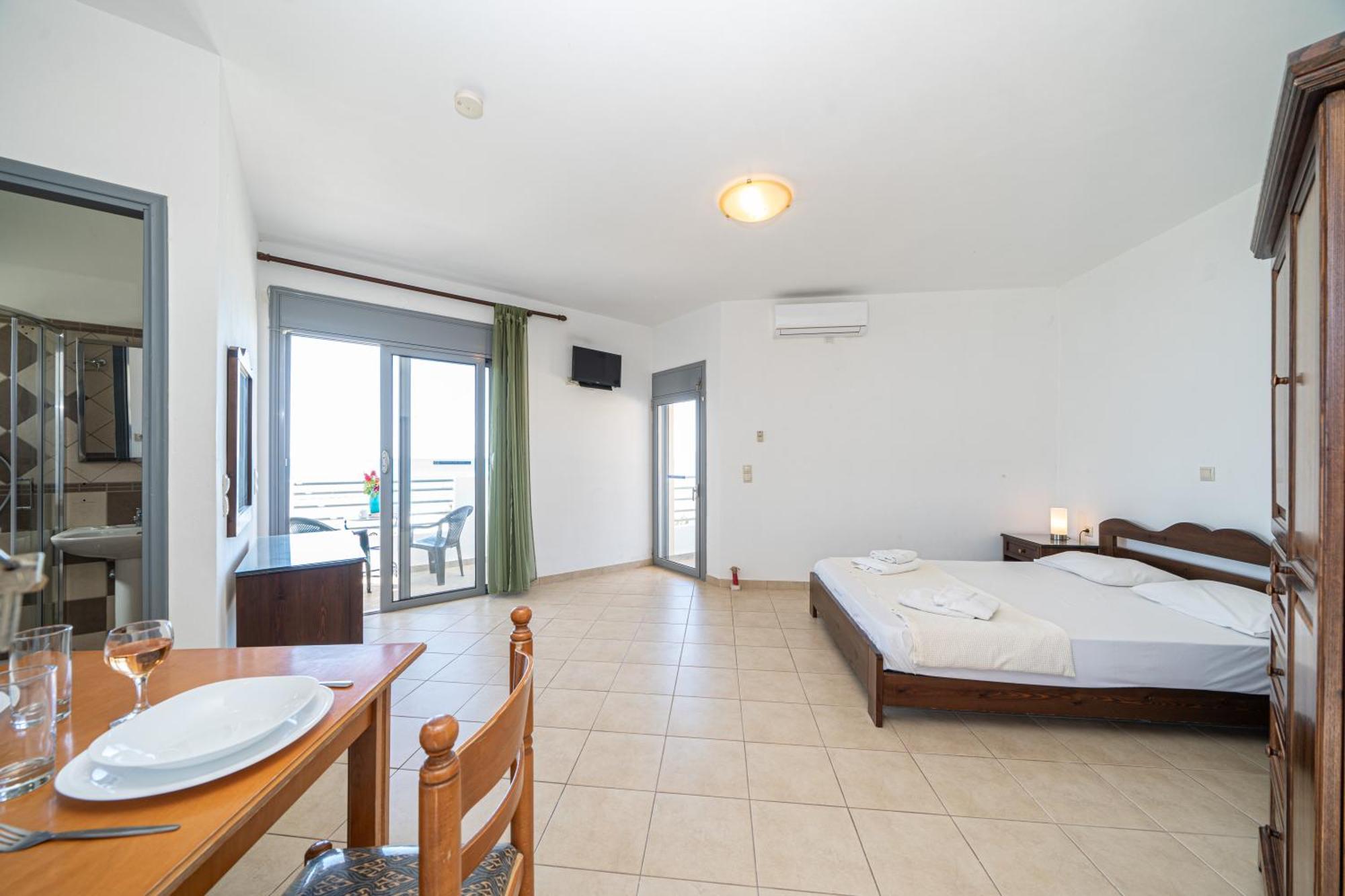 Aridas At The Beach Lourdata  Exterior foto